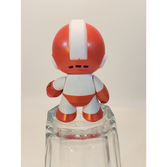 Capcom Mega Man Kid-Robot 3" Red - Picture 3 of 3